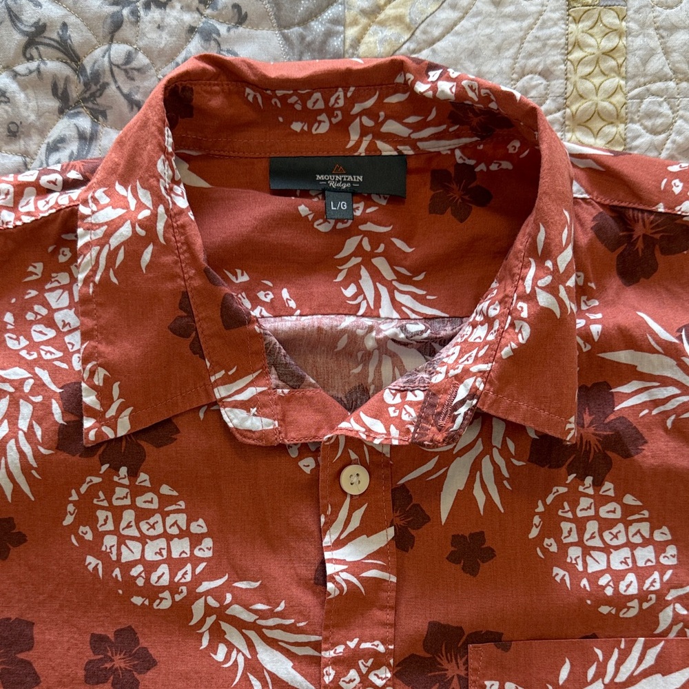 Mountain Ridge Men's Tropical Print Button Down Shirt - Picture 2 of 7